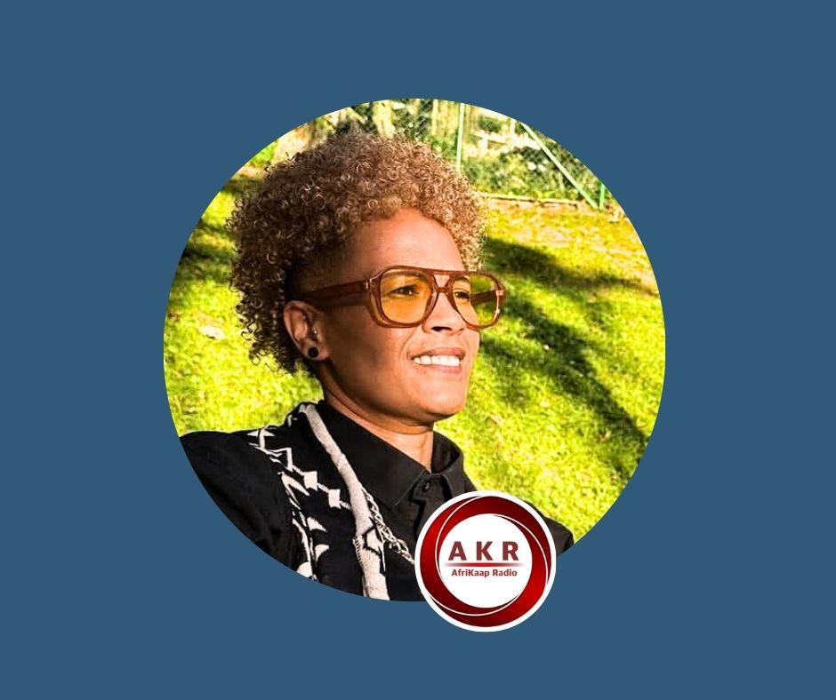 Carmen Prins, host of Lavender Lounge Reloaded on Afrikaap Radio