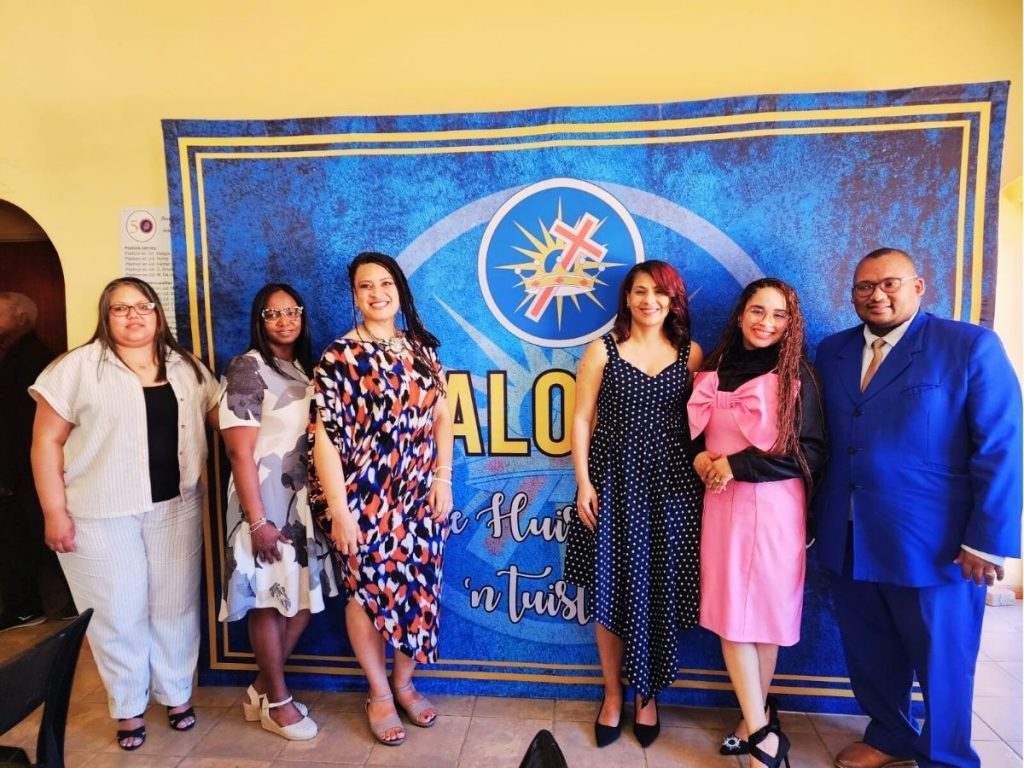 The Tour My Province Team with Pastor Hadley Jansen at the AFM Church in Aloeridge, Riversdale