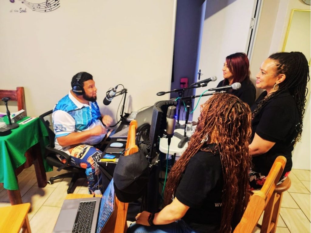 The AKR team broadcasting from the Hessequa FM Studios in Riversdal